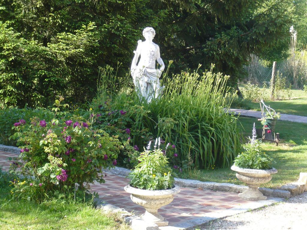 Bed and Breakfast La Petite Ferme Vouzeron Екстер'єр фото