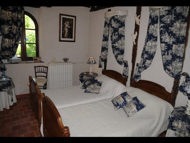 Bed and Breakfast La Petite Ferme Vouzeron Номер фото